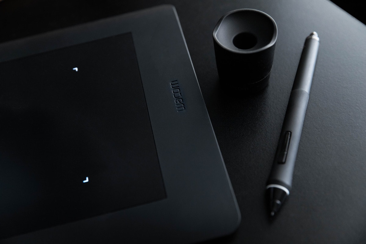 wacom intuos pro tablet for photo editing