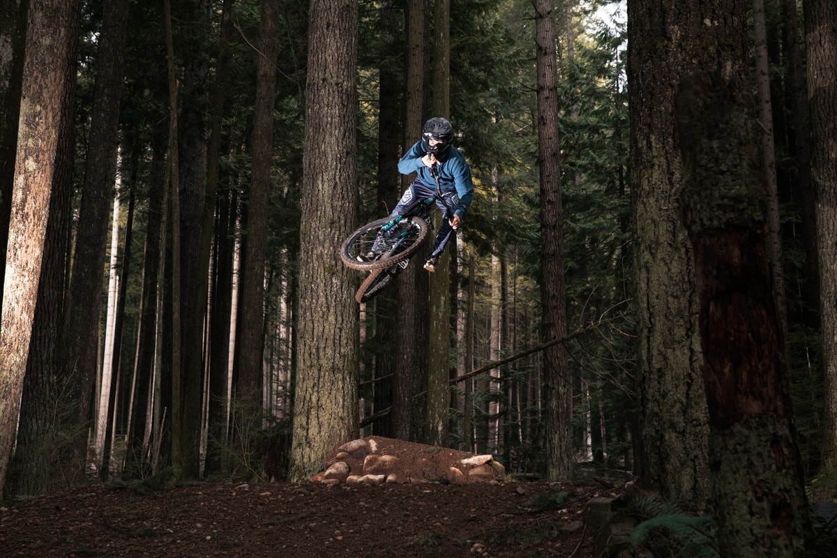 action sport photography, mountain biking action shot