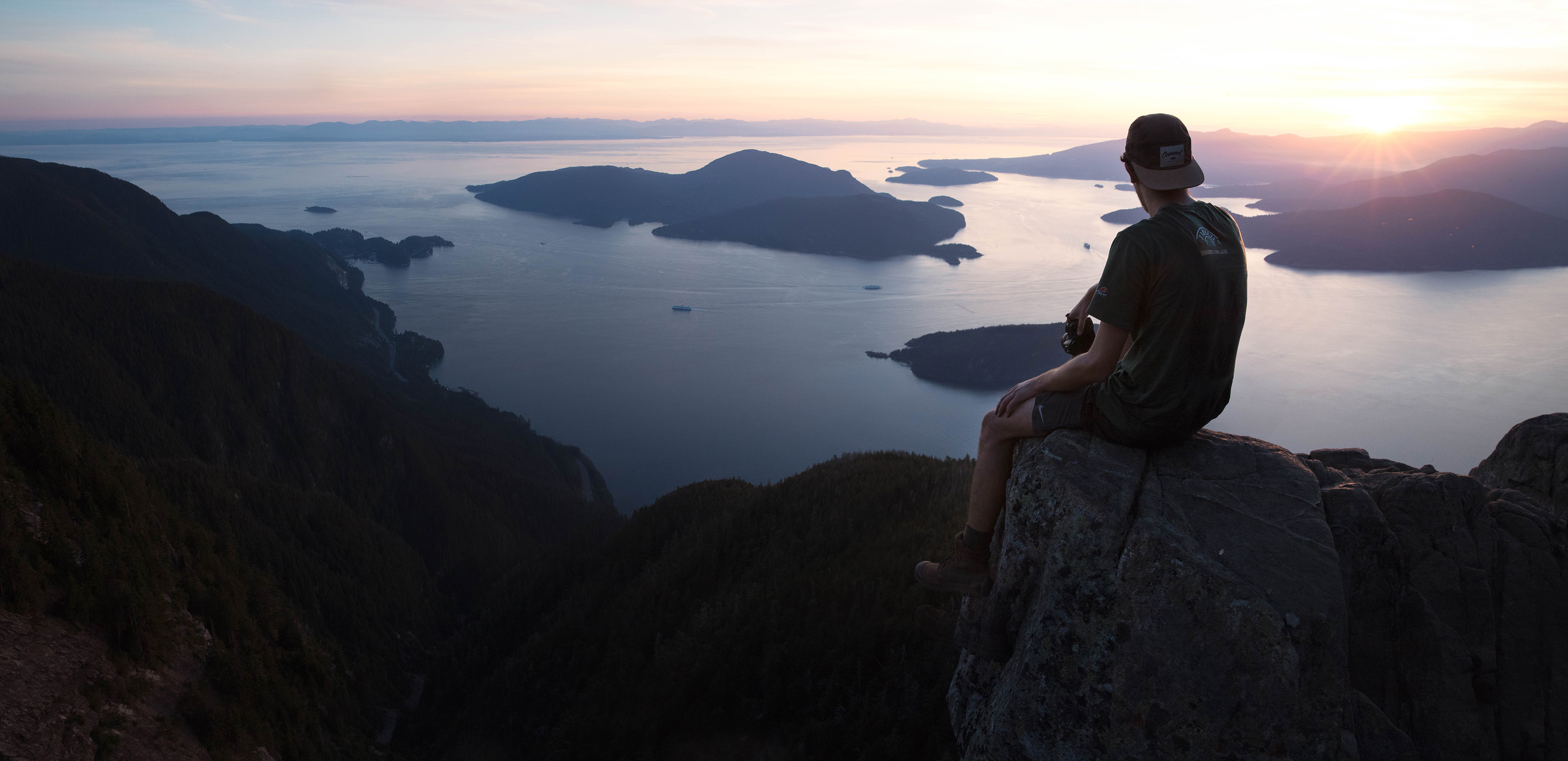 adventure-photography-hiking-panorama