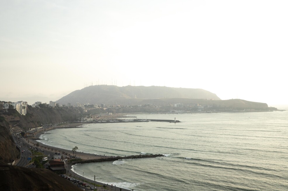 How To Identify And Fix Blown Out Highlights In Lightroom