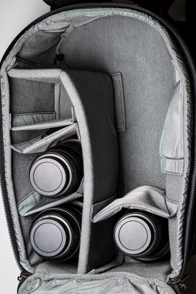 organizing-lenses-in-camera-bag