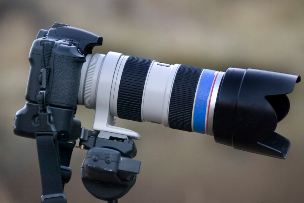 telephoto lens