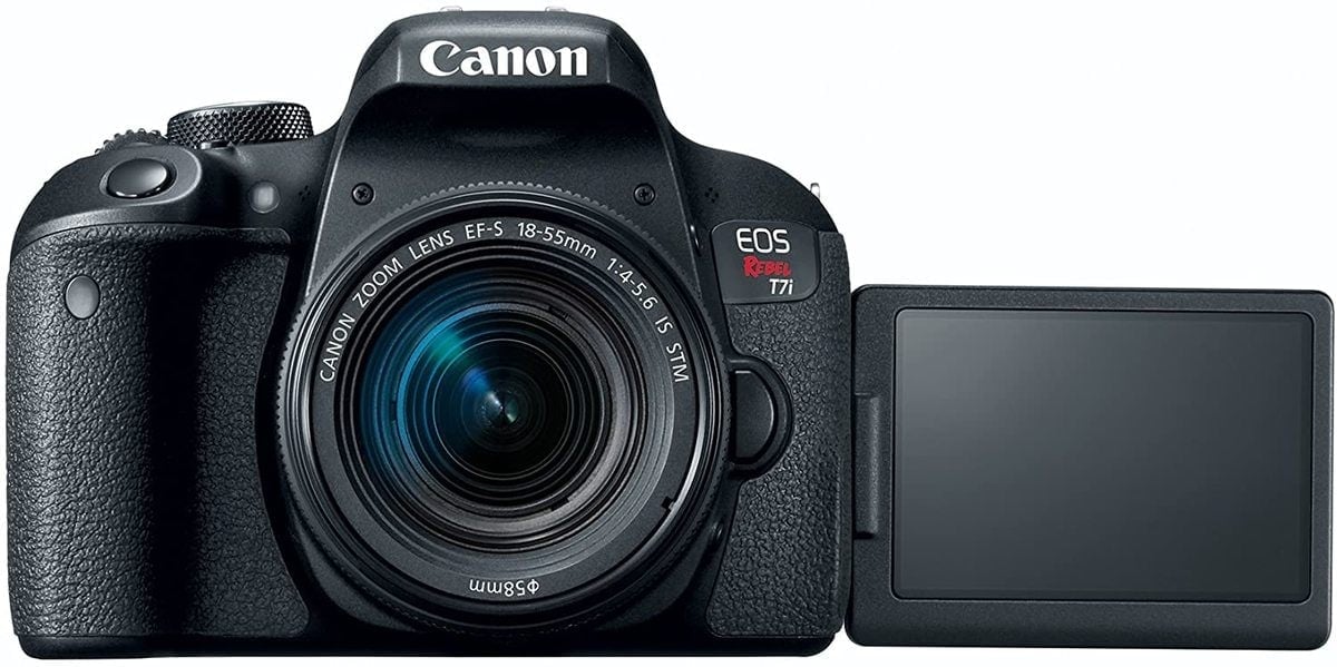 8 Best Canon Cameras With A Flip Screen (For Photo And Video)